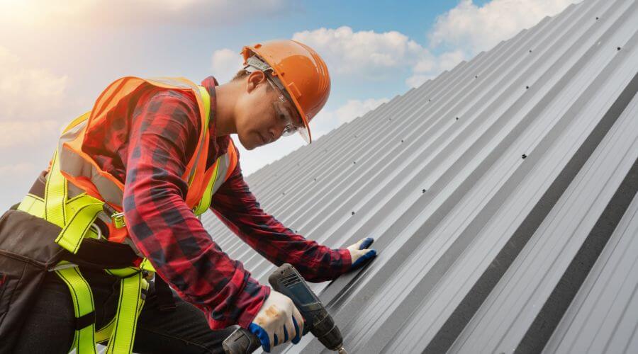 Owens Corning roofing contractor in Winston, MO